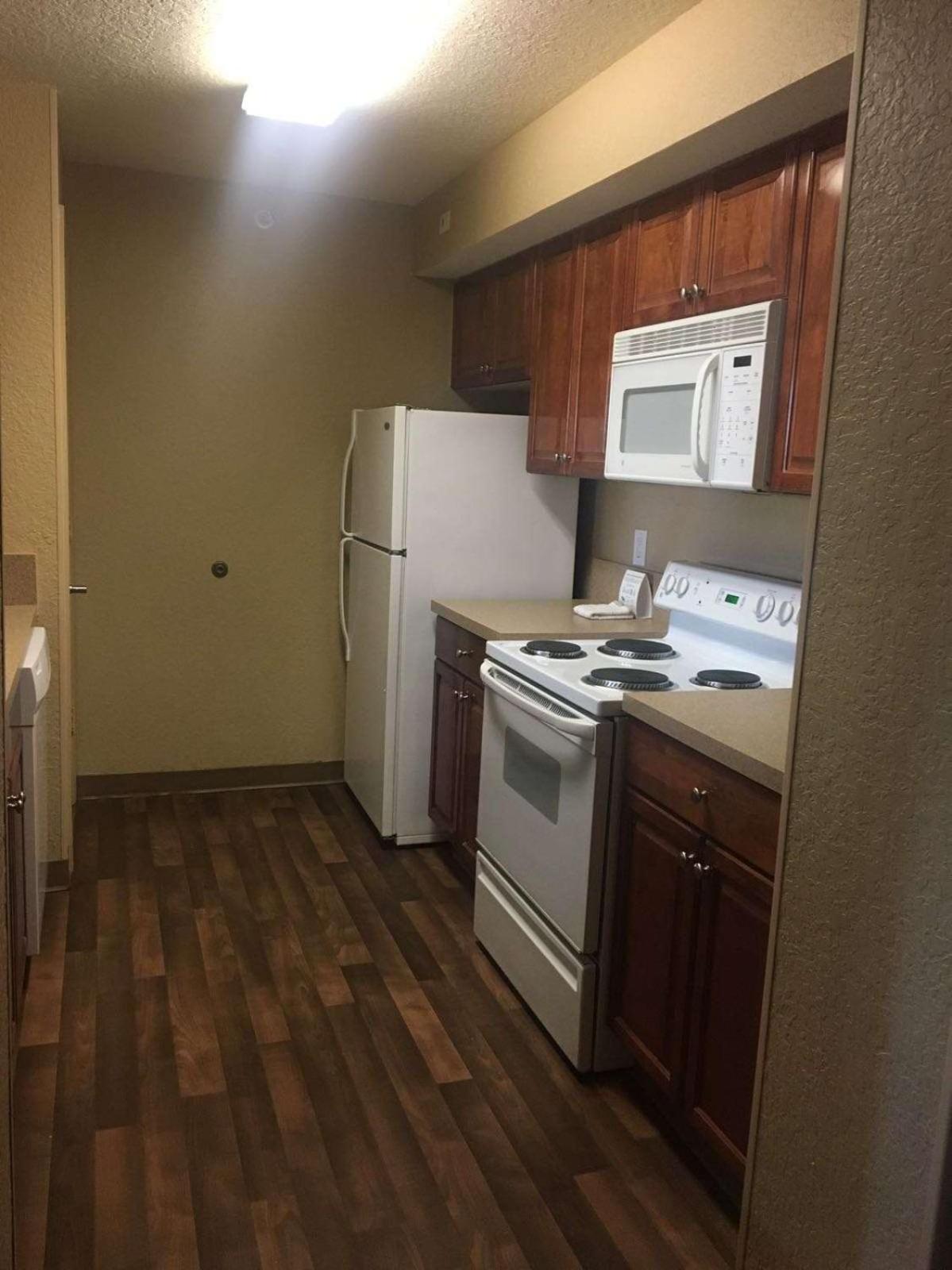 Extended Stay America Suites - Jacksonville - Deerwood Park Экстерьер фото