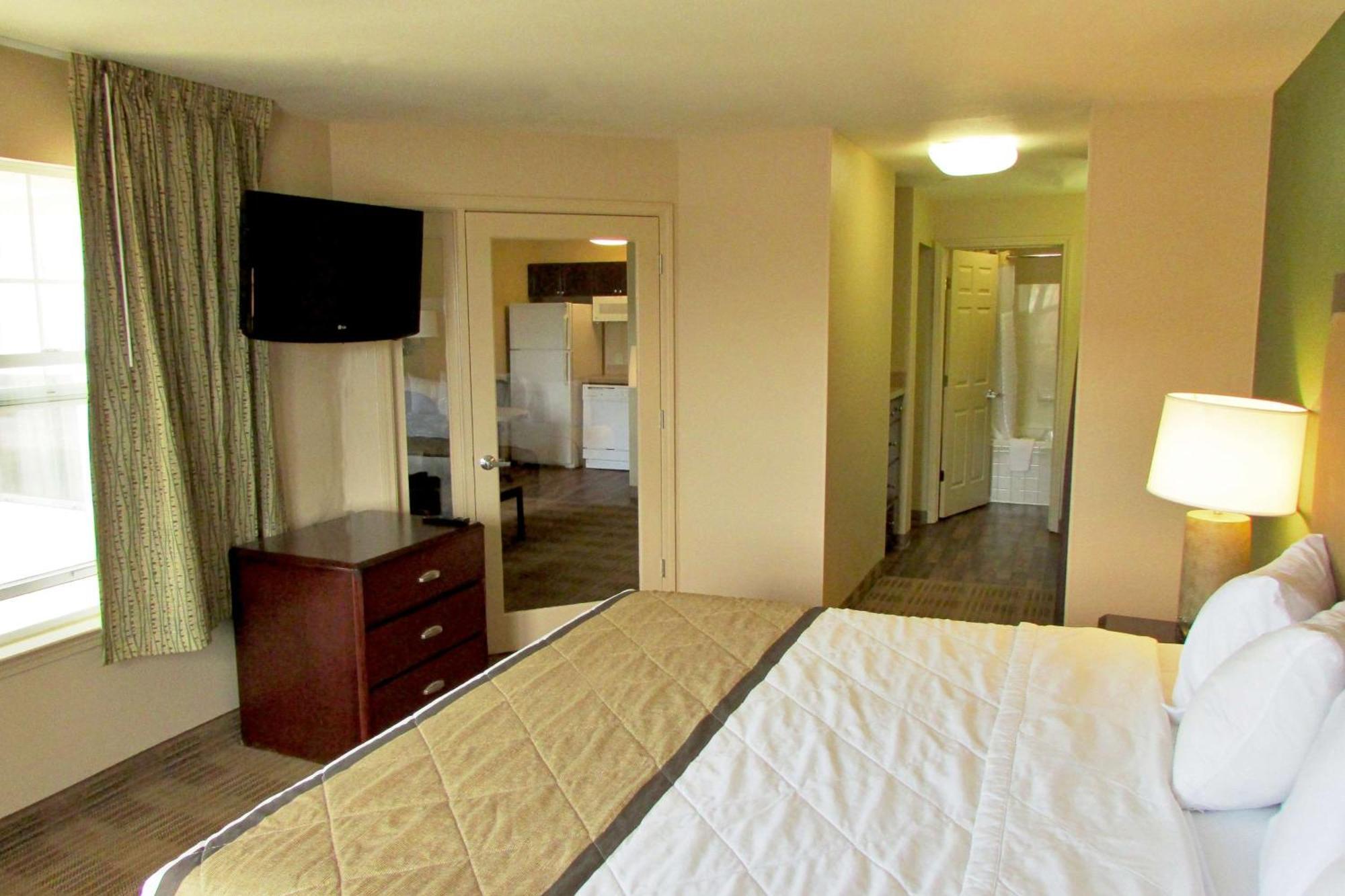 Extended Stay America Suites - Jacksonville - Deerwood Park Экстерьер фото