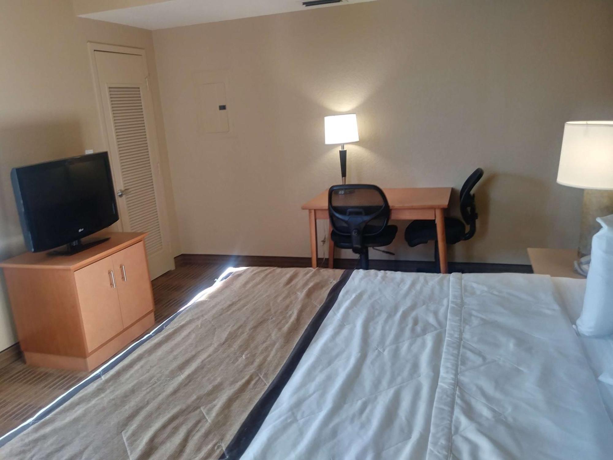 Extended Stay America Suites - Jacksonville - Deerwood Park Экстерьер фото