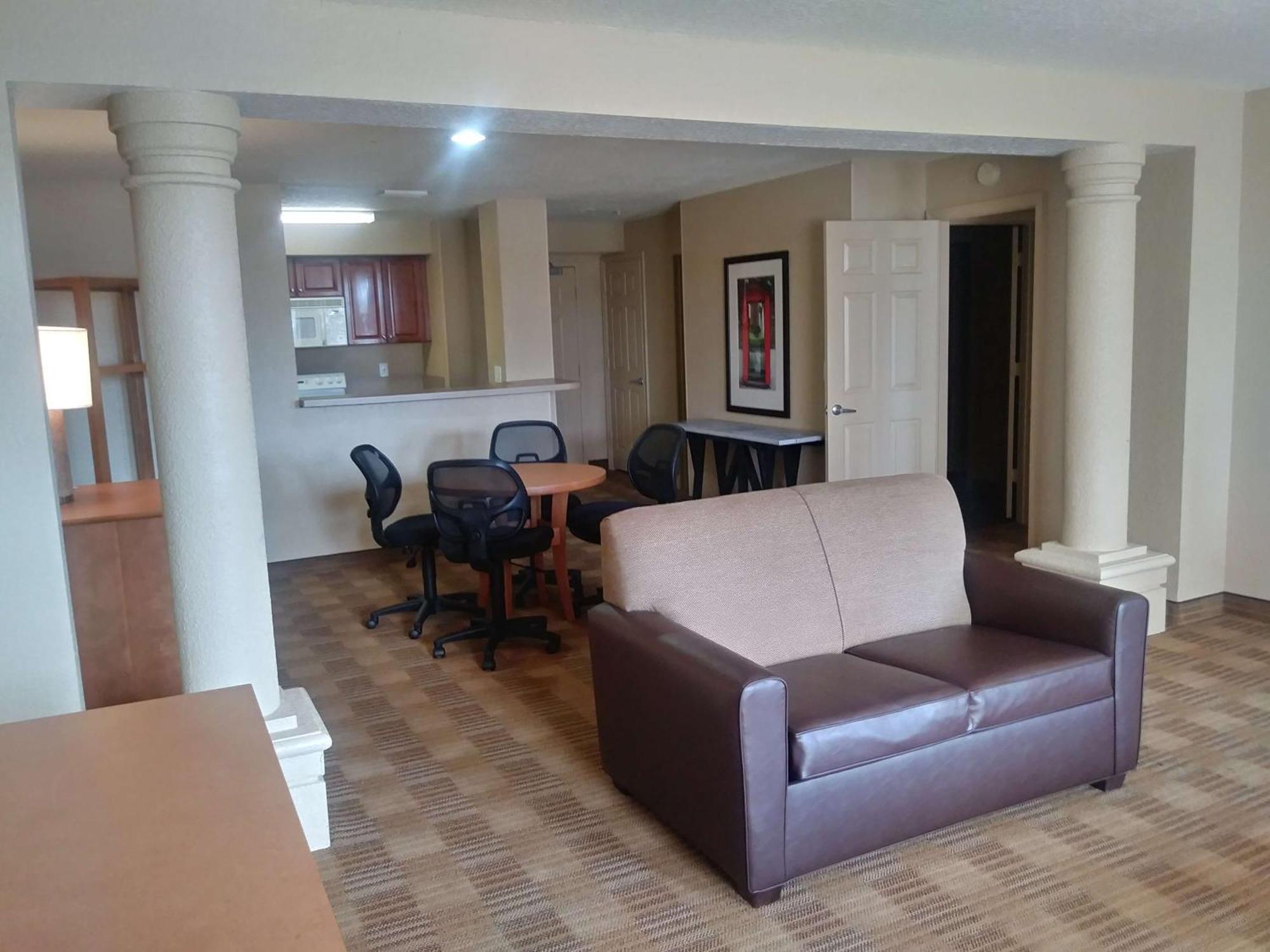 Extended Stay America Suites - Jacksonville - Deerwood Park Экстерьер фото