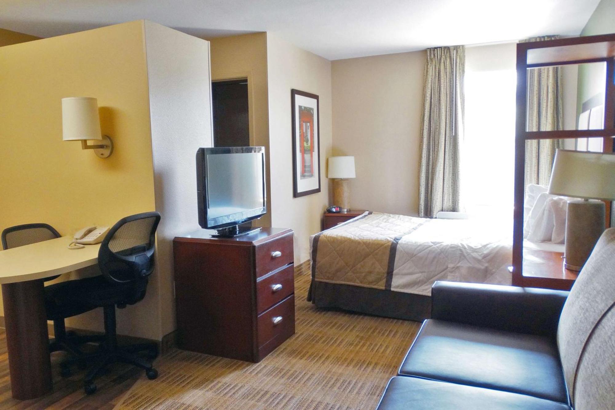 Extended Stay America Suites - Jacksonville - Deerwood Park Экстерьер фото