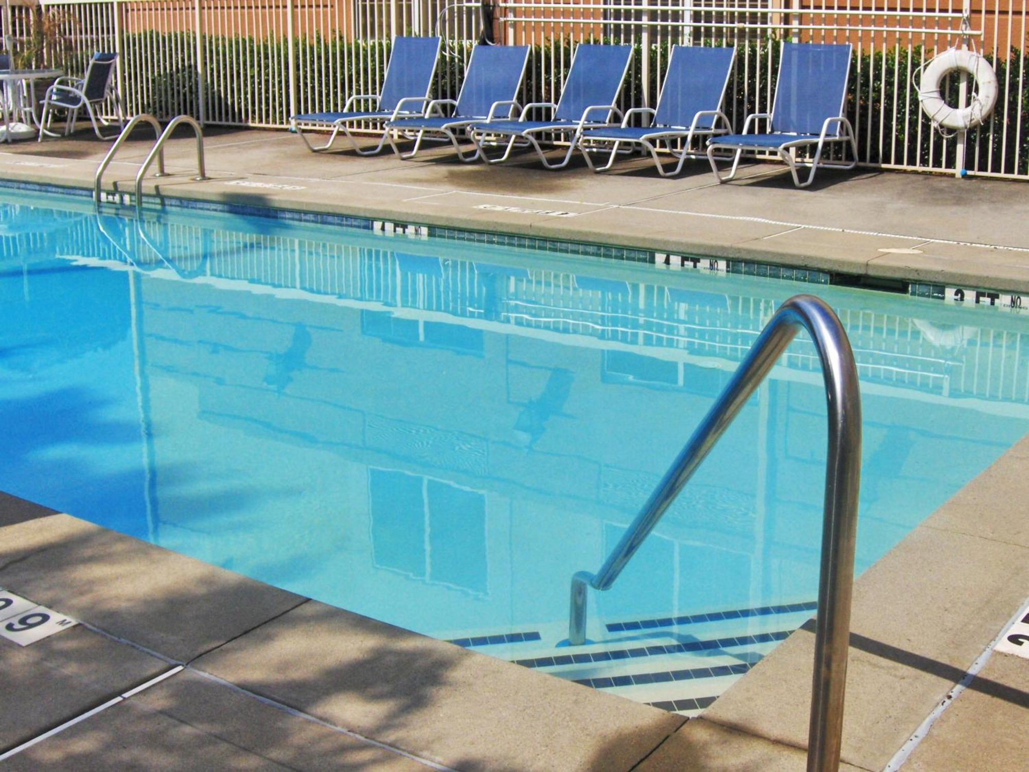 Extended Stay America Suites - Jacksonville - Deerwood Park Экстерьер фото