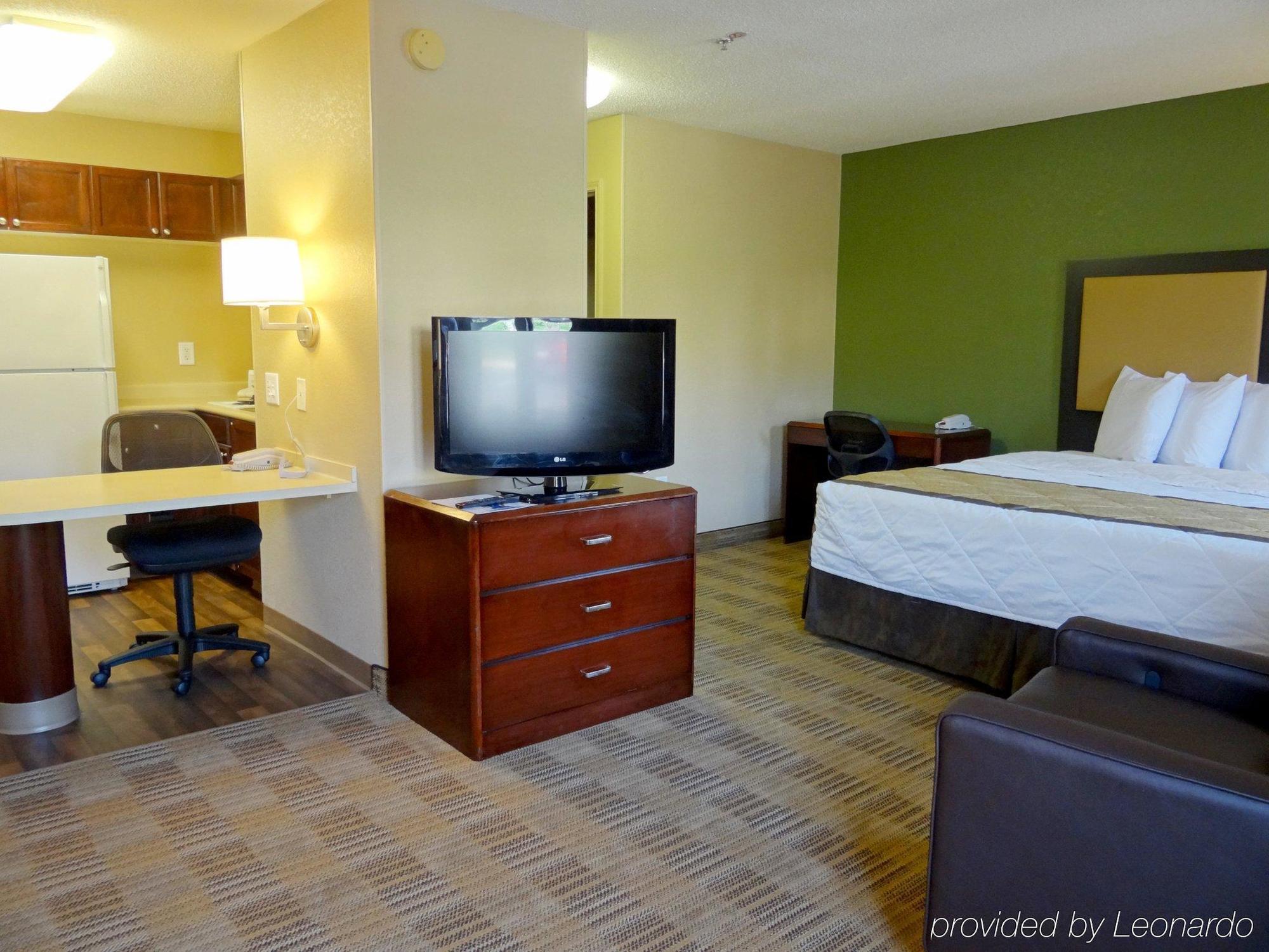 Extended Stay America Suites - Jacksonville - Deerwood Park Экстерьер фото
